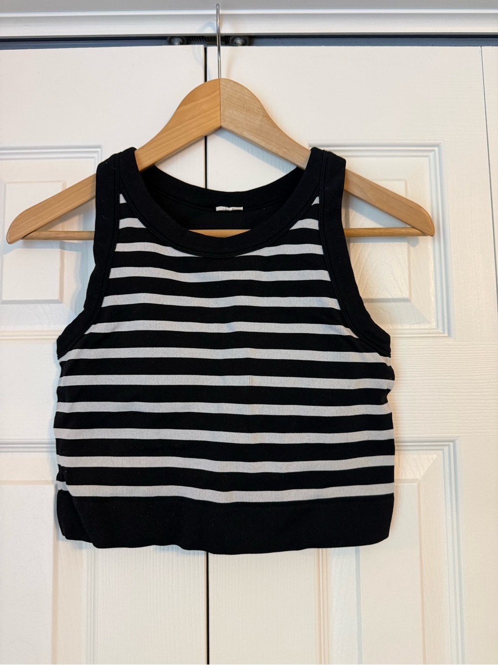 Black & White Striped Sports bra/ cropped Tank Top - Women by Ziya